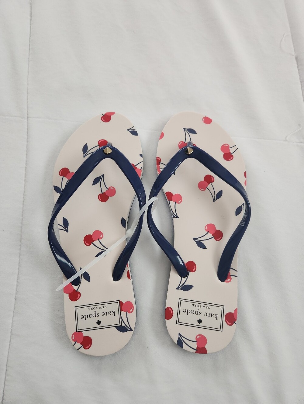New Kate Spade Cherry Sandals. Size 7